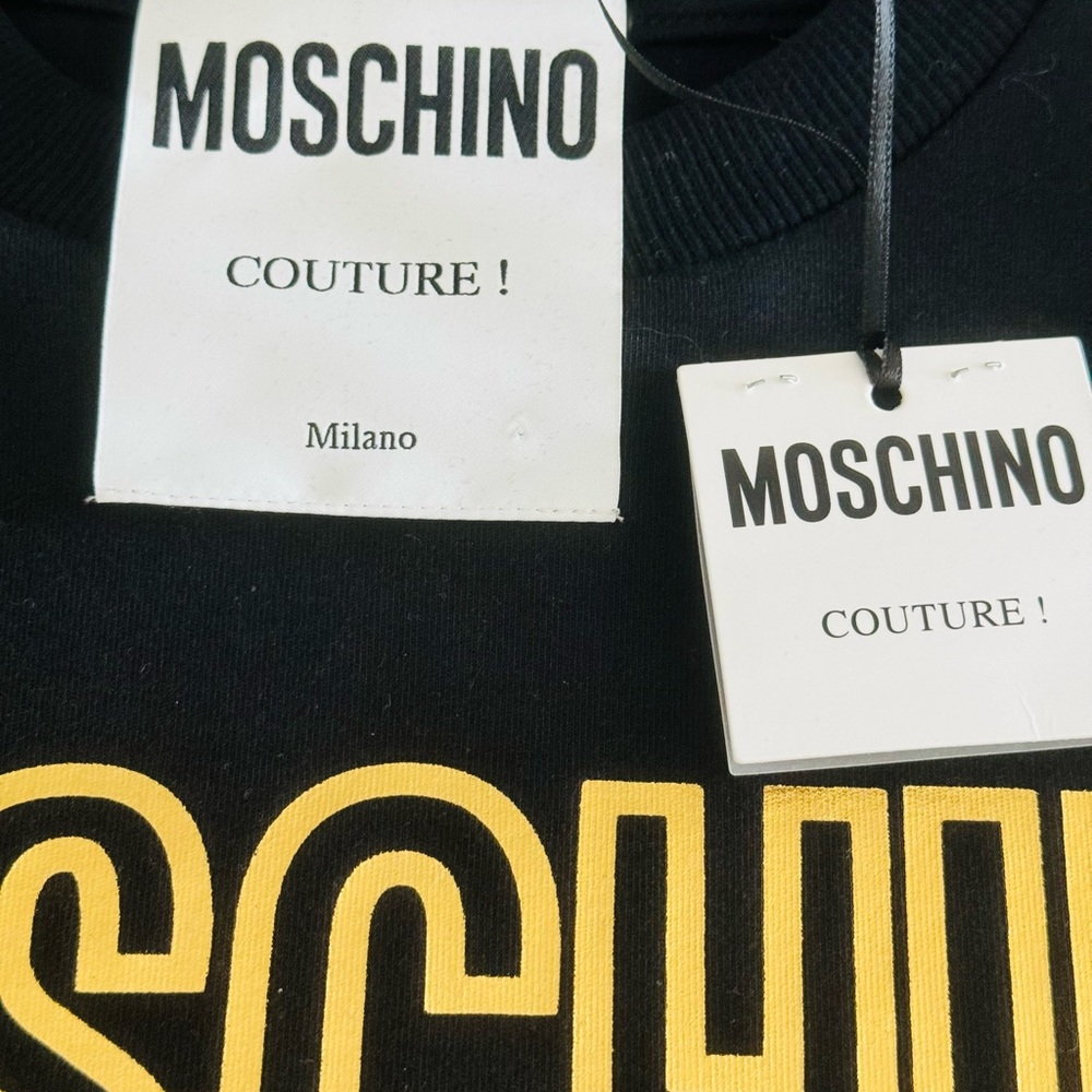 Moschino - Picture 2 of 4